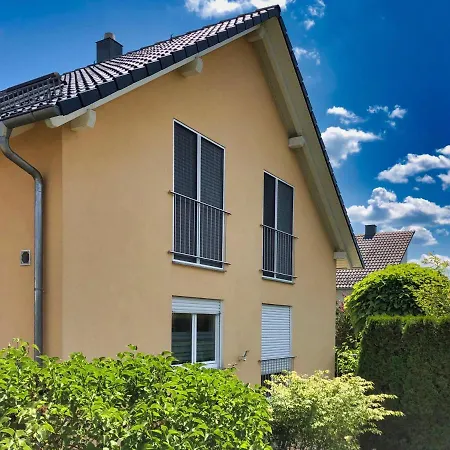 2 Apartment, 70 Qm, Max 4 Pers, Private Terasse, Parkplatz, Internet 250 Mbit *