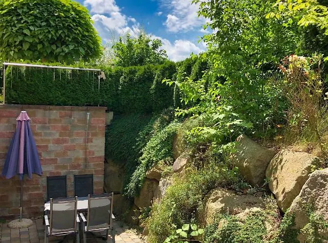 2 Apartment, 70 Qm, Max 4 Pers, Private Terasse, Parkplatz, Internet 250 Mbit Appartamento Gärtringen